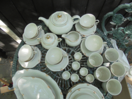 ZELDZAAM!! Eierdopje Winterling Marktleuthen Bavaria Windsor ELiTE room met gouddecor / randje