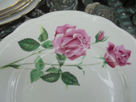 Dinerbord Bohemia met grote roze roos tak