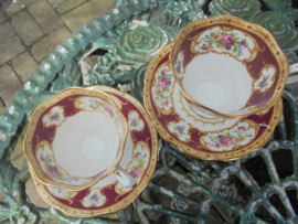 Royal Albert Dames Kop en schotel "Lady Hamilton" bloemboeketjes met oa. roze roosjes