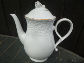 Koffiepot  Mitterteich Prinzess Gold met sierlijke bloem reliëf rand
