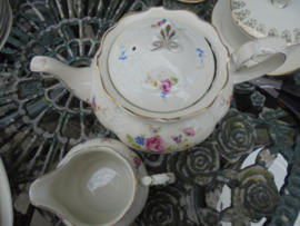 Deksel Theepot pauwenstaart knop MOSA met licht roze roos, bloemboeket