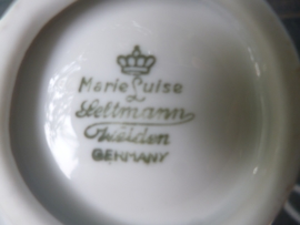 ZELDZAAM!! Schattig Zout en Peper schaaltje Marie Luise vol roze/rode roosjes