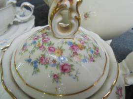 Pas Aan CARLA Koffieservies met bloemetjes  / rose roosjesguirlandertjes