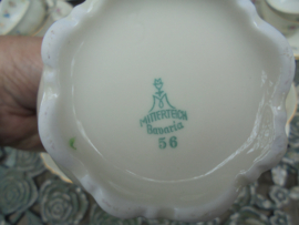 Koffieservies Mitterteich Bavaria met bloemboeket met oa roze roosjes 12 persoons