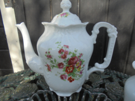 Brussels Porseleinen Koffiepot met roze/rode/oranje roosjes / bloemen
