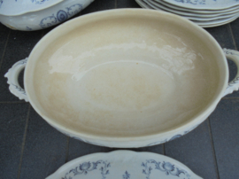 DEEL Dinerservies P. Regout Medaillon met blauw decor