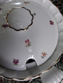 Dekschaal / kleine terrine MOSA met diverse strooi bloemetjes / roze roosjes