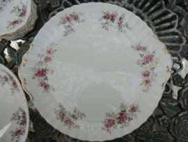 Royal Albert Gebakschaal "Lavender Rose" met roze roosjes