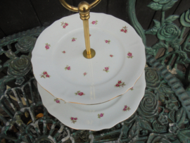 2 laags etagere Mitterteich met roze/rode roosjes