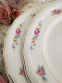 Ontbijt/Gebak/Dessert bord met bloemetjes rand / roze roosjes