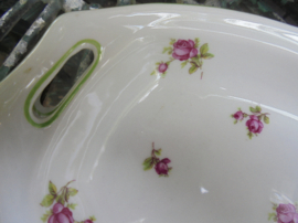 Vleeswarenschaaltje Art Deco met roze roosjes en een groen randje