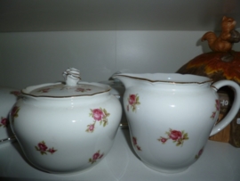 Melkkannetje Seltmann Weiden S Rose met roze/rode roosjes