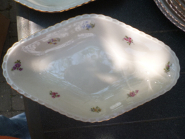 Vleeswarenschaaltje Winterling Marktleuthen (Rosemary) vol strooi bloemetjes met oa. roze roosjes