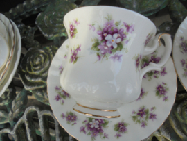 Royal Albert Grote gebakschaal "Sweet Violets"