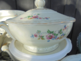 Dinerservies Edelstein Bavaria Frauenlob met bloemboeketjes