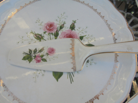 Gebak / Taart schep K G Luneville "Bagatelle" met roze roosjes en gipskruid