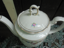 Koffiepot K & E Marie-Veronique met bloemetjes / roze roosjes guirlande