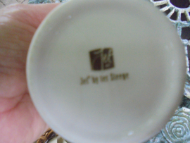 Beker / Mok met Bruine Koe van Jet ter Steege