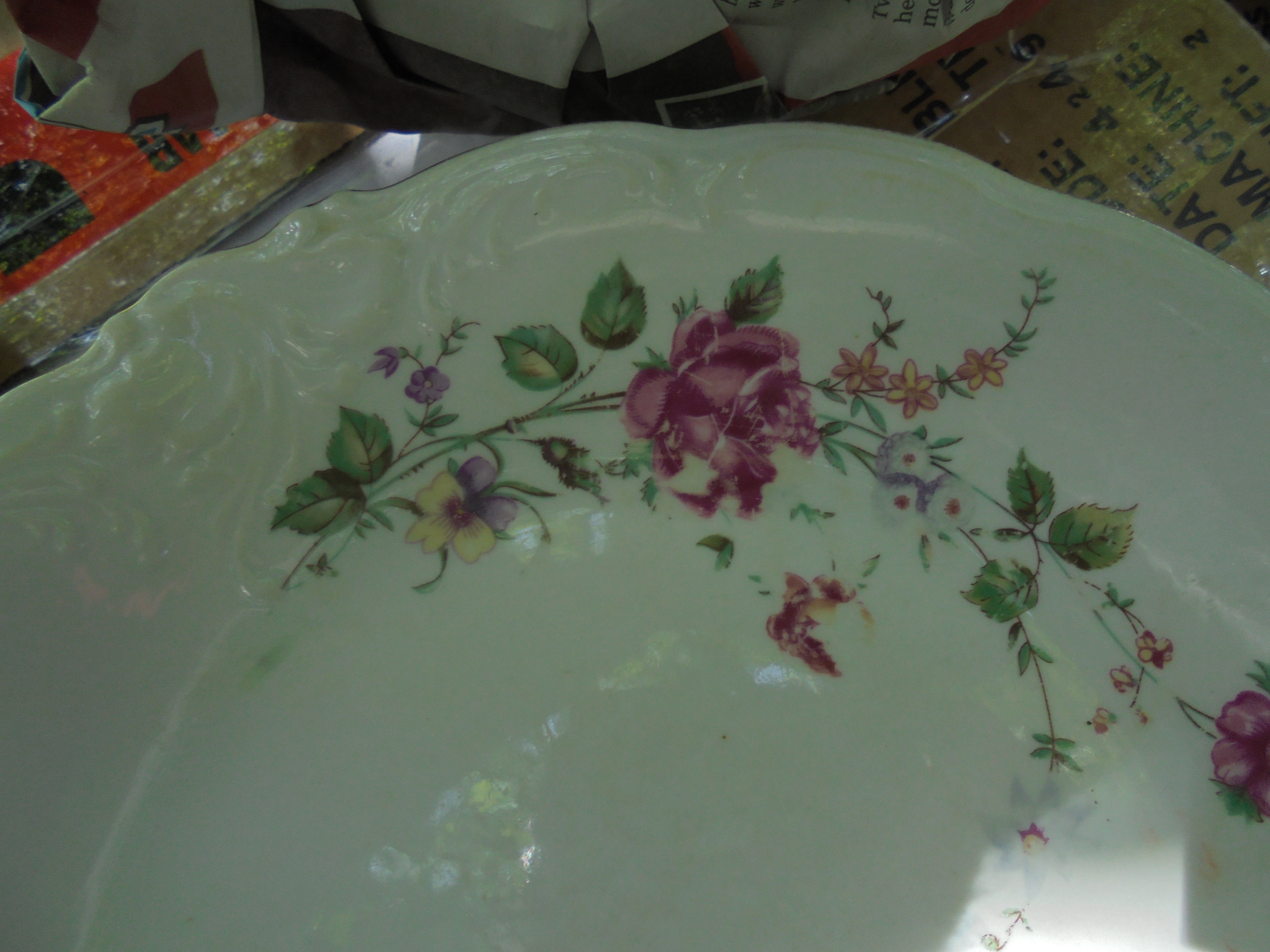 Dinerbord Wawel met grote bloemtak/rode roos