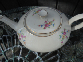 Theepot Chodziez bloemboeketjes / roze roosjes