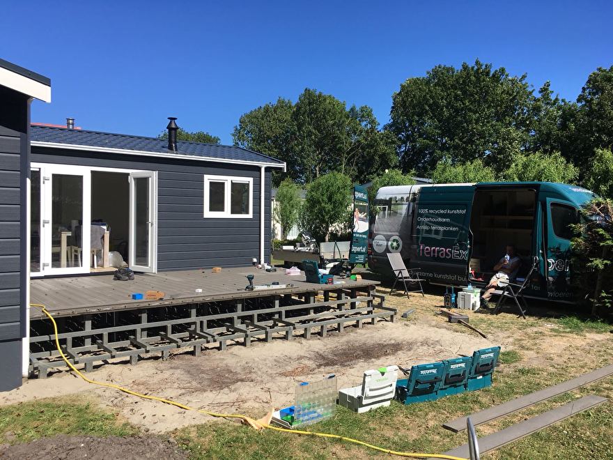 Onderframe terras + deel terrasplanken