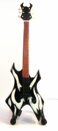 Miniatuurgitaar Kerry King ( Slayer ) - BC Rich Beast KK Wartribe black/white