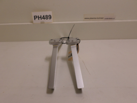 682QPH489/1 VOET LCD TV  SET LINKS IDEM RECHTS  996592101331  IDEM  996592101695  PHILIPS