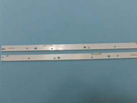 LS976/55  SET BACKLIGHT LED STRIPS  (2 STUKS )  BN96-39352B EN BN96-39353B   IDEM  BN96-39375A  EN BN96-39376A   SAMSUNG