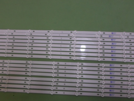 LS759 SET LED STRIPS    (  16 STUKS )  996592000928  IDEM 996592000954   PHILIPS