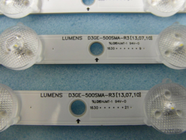 LS942/50  SET BACKLIGHT LED STRIPS   ( 8 STUKS )  BN96-28770A  EN  BN96-28771A   IDEM  BN96-35206A  EN  BN96-35207A  SAMSUNG