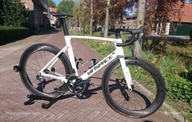 Winspace T1500 Disc Shimano Ultegra Di2 + Lun road 60mm