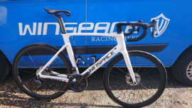 Winspace T1500 Disc Shimano Ultegra Di2 + Lun Hyper