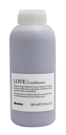 LOVE/ Smoothing Conditioner Liter