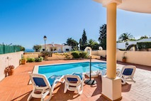 Algarve | Praia da Luz | Half vrijstaande villa | € 435.000,--