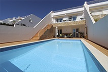 Algarve | Praia da Luz | Villa met 4 slaapkamers | € 715.000,--