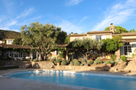 Golf van Saint Tropez | Provencaalse Bastide | :     € 1 490 000