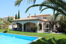 Hérault | Pézenas |  villa op golfbaan |  vraagprijs € 870.000,-