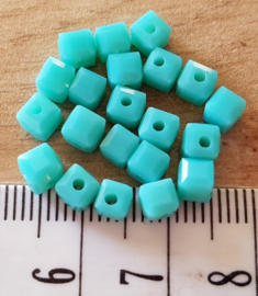 Top Facet - Kubus Turquoise 4 mm