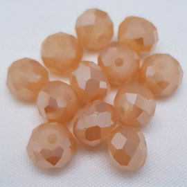 Top Facet 8 x 6 mm Disc - Cream Peach