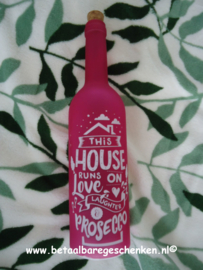 Fles met licht "Prosecco" roze