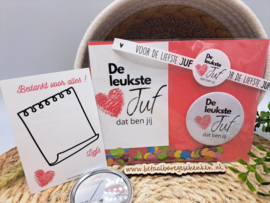 Jufcadeautje spiegeltje "Leukste Juf" wit