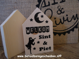 Houten huisje Sint & Piet