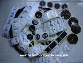 Leuke set met 100 stickers