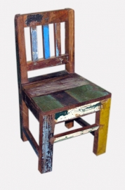Kinderstoel van sloophout