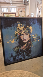 MYSTERIOUS BLUE WOMAN 140x140