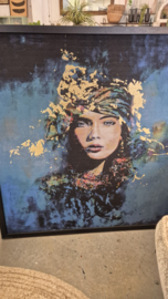 MYSTERIOUS BLUE WOMAN 140x140