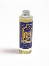 Tade  - Geurstokjes Navulling    Nigella Kaneel en kruidige Geur - 200 ml.