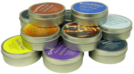 Cracklez® Knetter Houten Lont Geur Kaars in blik Patchouli en Ceder. Oranje-rood. Aromatherapie.