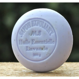 Maitre Savonitto - Ronde  Scrub Zeep in Houten Doosje - Lavendel Geur - 100 gram.
