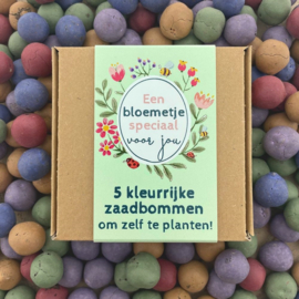 Bloemetje Speciaal voor jou! Doosje met 5 gekleurde zaadbommetjes